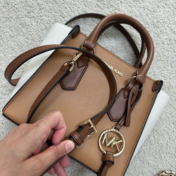 Micheal Kors Kris small satchel - Picture 3 of 10